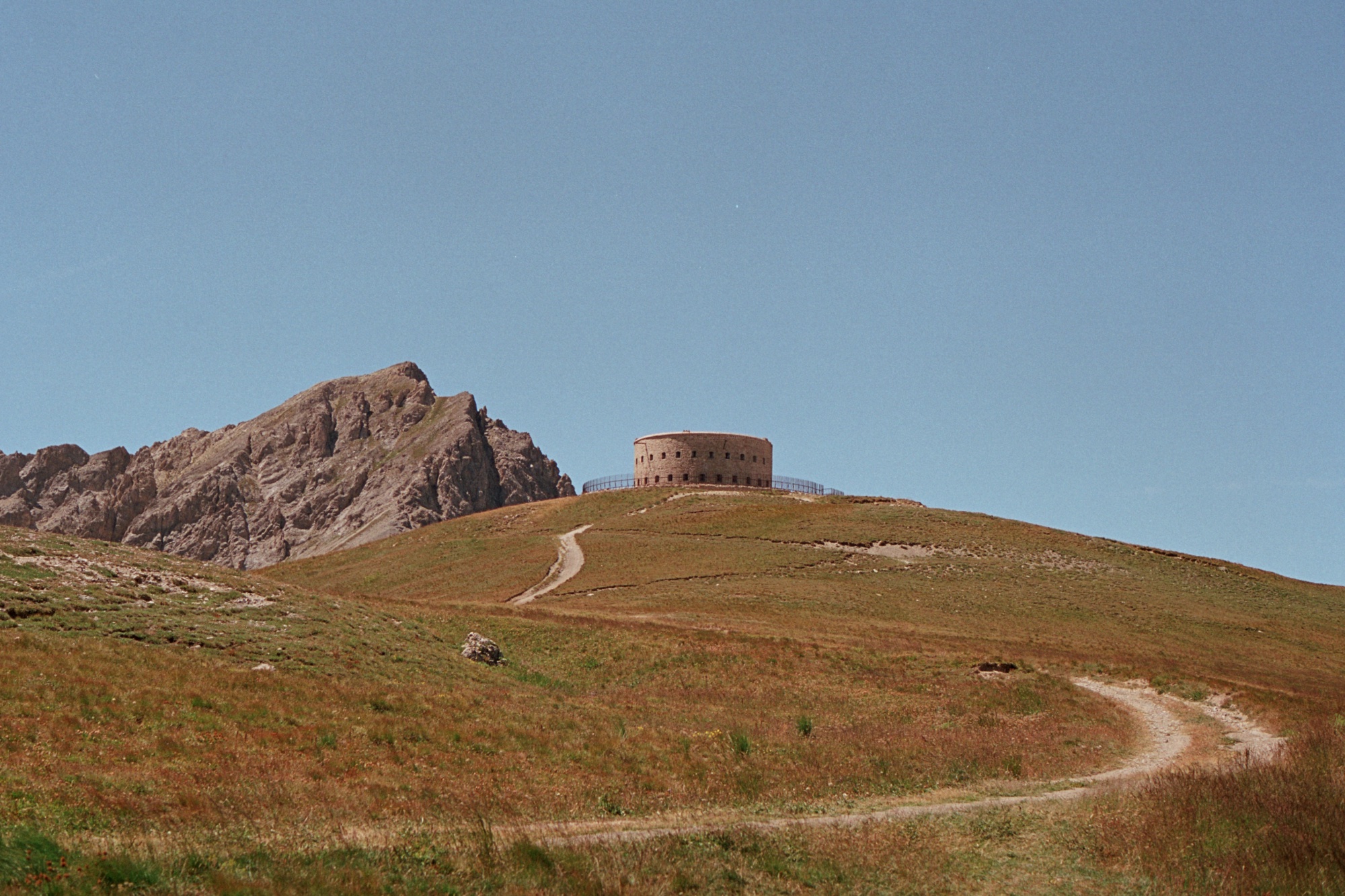 Un fort dans les montagnes